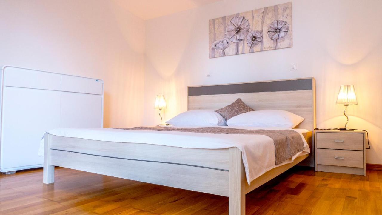 Luxury Apartments Andrea Marusici  Kültér fotó